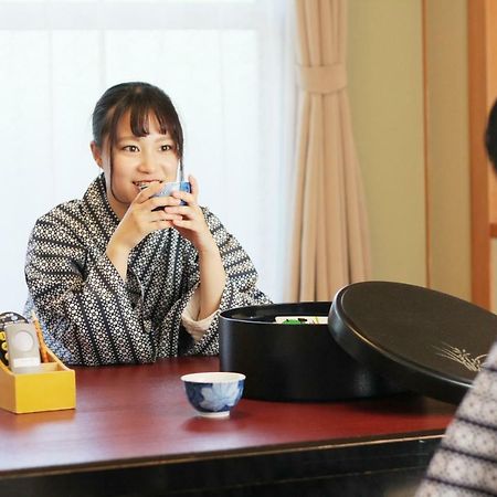 Michi No Eki Fureai Park Mino Hotel Mitoyo ภายนอก รูปภาพ